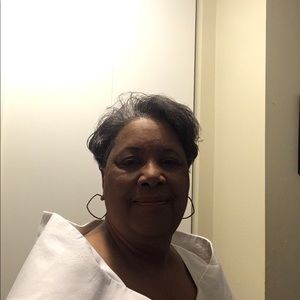 Meet your Posher, Eloise